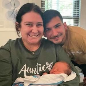 Meet your Posher, Lori